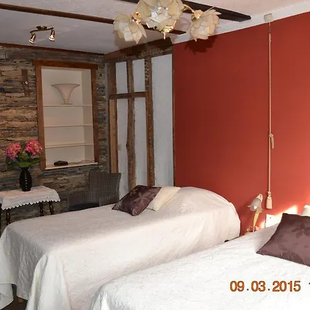 Hotell Au Naturel Des Ardennes Rochehaut