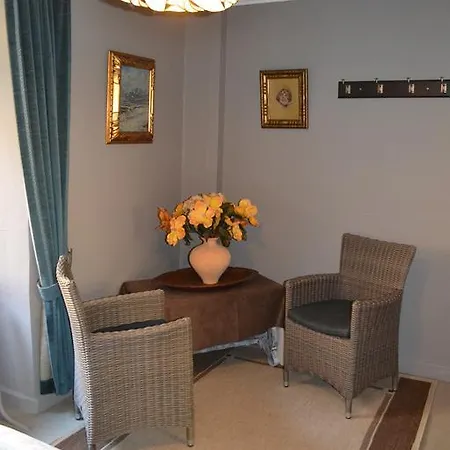 Au Naturel Des Ardennes Hotel Rochehaut
