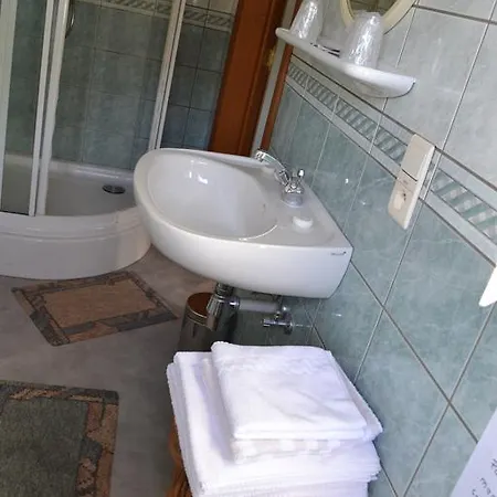 Hotell Au Naturel Des Ardennes