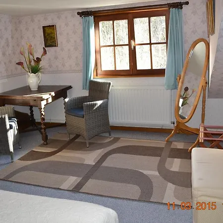 Au Naturel Des Ardennes Hotel Rochehaut